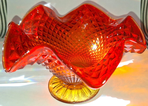 Vtg glowy glass diamond - vtg,
